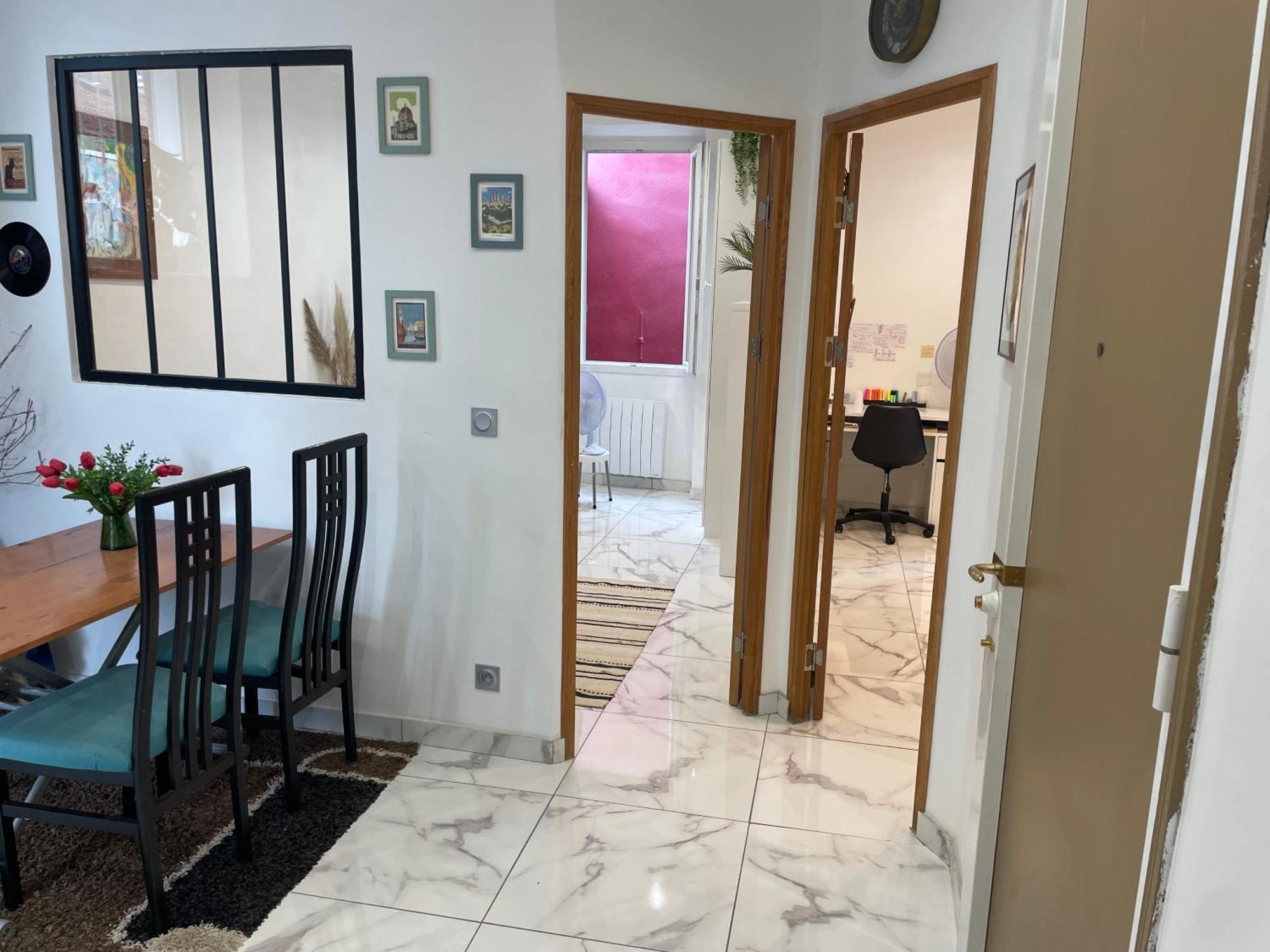 Liberation Apartment *